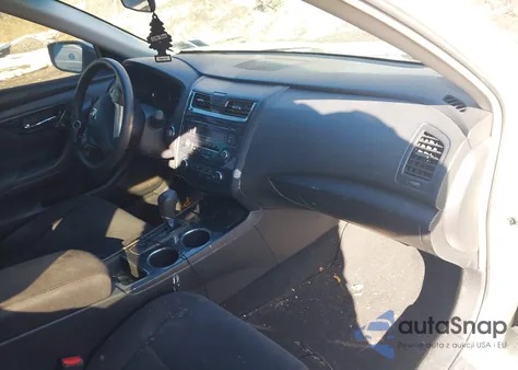 2013 Nissan Altima 2.5 S z USA, uszkodzony, nr VIN 1N4AL3AP1DC280966